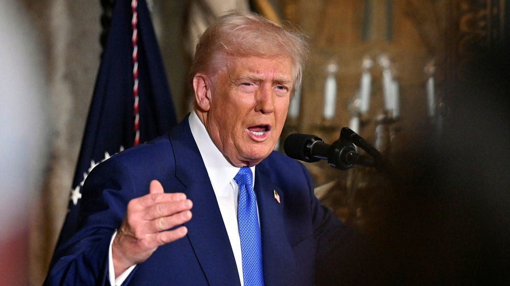 Trump anklagar Ukraina för att ha startat kriget​​