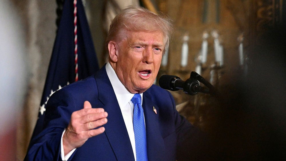 Trump föreslår att Zelenskyj håller val​​