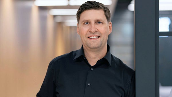Metas bluffannonser urholkar samhällstilliten​​