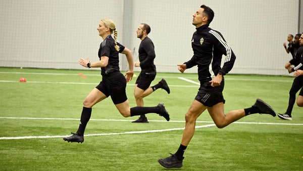 Elitdomarnas tuffa fystester – så går de till​​