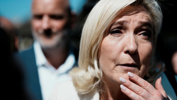 Marine Le Pen fälls för bedrägeri​​