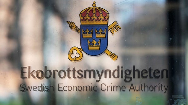 Entreprenad-vd häktad – misstänks ha blåst banker​​