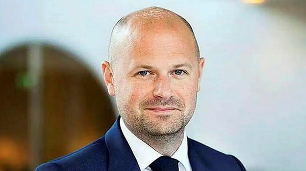 Ännu ett tungt tapp för Länsförsäkringar – vd:n får lämna​​