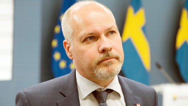 Tunga namn föreslås få nobben i S maktcentrum​​