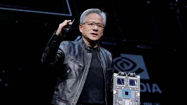 Nvidia-grundaren Jensen Huang på väg till Sverige​​