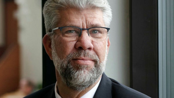 Riksbanken varnar för snabbt ökad hotnivå​​