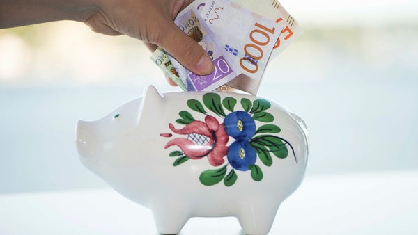 Svenska folkets förlustaffär – uselt betalt för pengarna​​