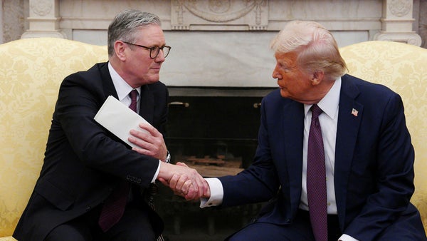 Bästa att lyssna på Donald ”Tina” Trump​​