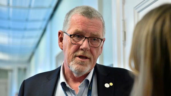 SD-toppens känga till elbilstillverkarna: ”Spårat ur”​​