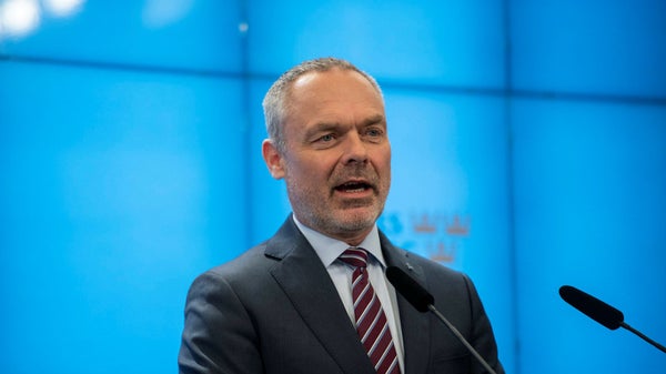 Tidigare L-ledaren blir ny riksmarskalk​​
