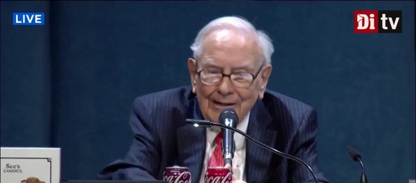 Warren Buffett lämnar vd-posten hos Berkshire Hathaway – ”Legend inom investeringsvärlden”​​