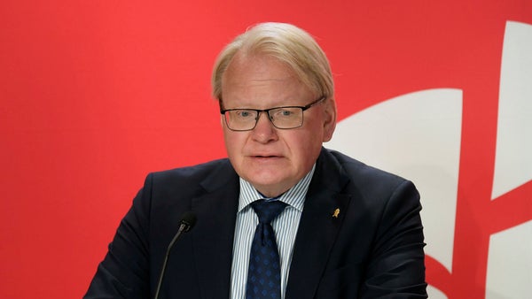 S-toppens sågning: Fiasko för Kristersson – ”monumental inkompetens”​​