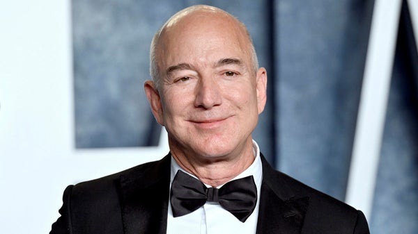 Amazongrundaren flaggar för ny jätteförsäljning​​