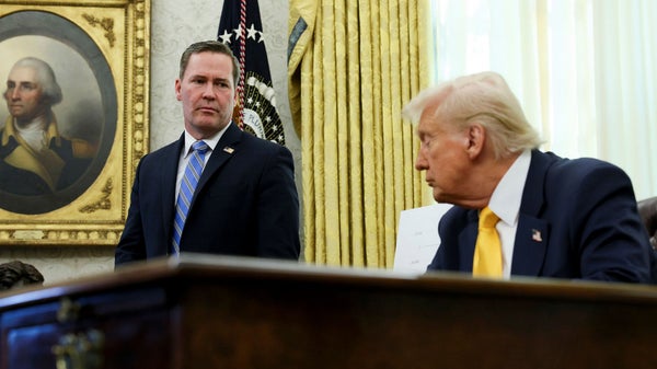 Trumps säkerhetsrådgivare lämnar – blir ambassadör​​
