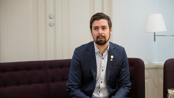 MP:s förslag: Hyr en elbil för 1.500 kronor i månaden​​