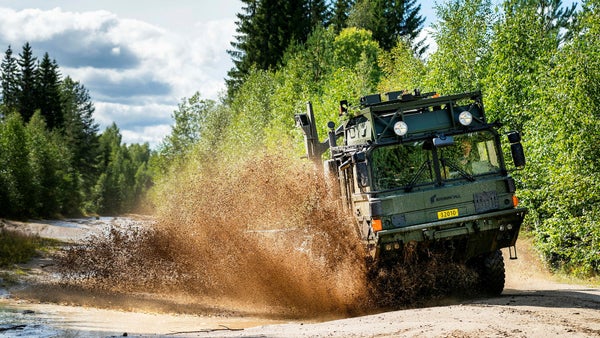 Europabörserna stängde nedåt – försvarsaktier tyngde​​