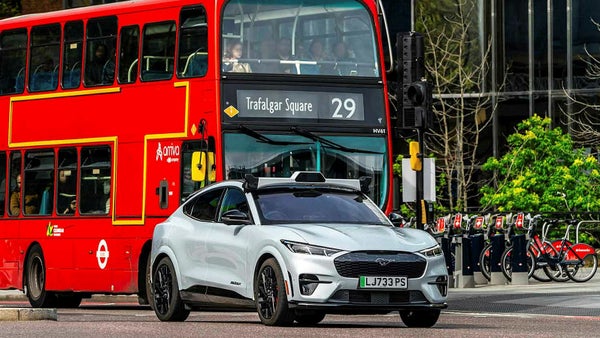 Uber testar förarlösa taxibilar i London​​