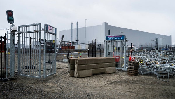 Till salu: Northvolts gamla fabriksområde​​