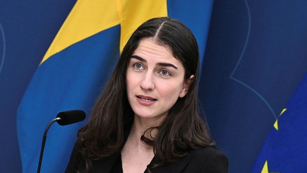 Regeringen vill lätta mer på strandskyddet​​