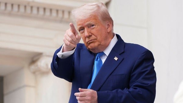 Uppgifter: Trump har godkänt attackplan mot Iran​​