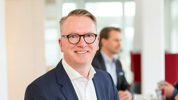 Rekordblankning efter forna kursstjärnans katastrofrapport​​