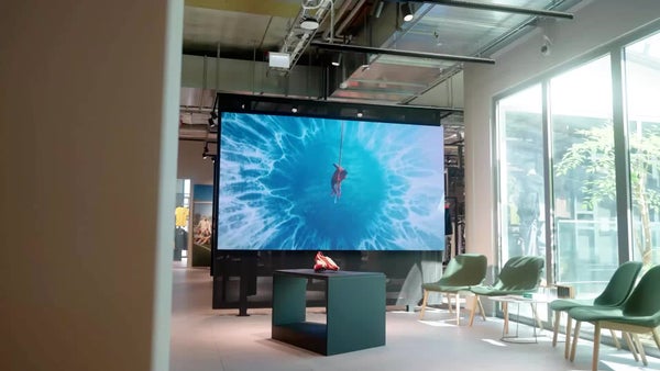 ANNONS: Samsung – Smart monitor​​