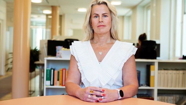 Marknadsskolan får underkänt av landets lärare​​