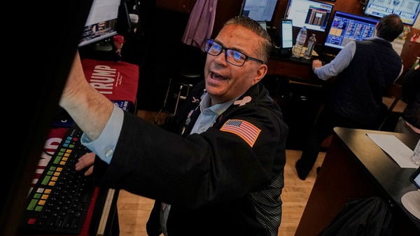 Wall Street fortsätter upp – oljan viker​​