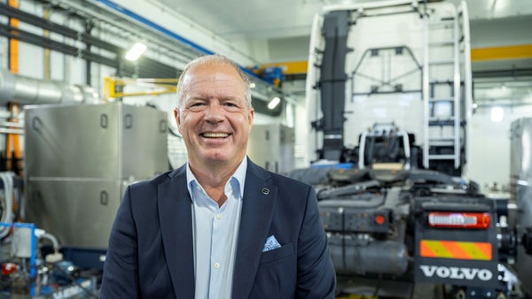 SHB: ”Betydande uppsida” i lastbilsjätten​​