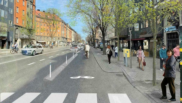 Bilar får ge plats för cyklar på Sveavägen​​