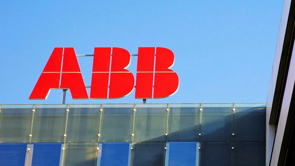 ABB-ledamot miljonsäljer aktier​​