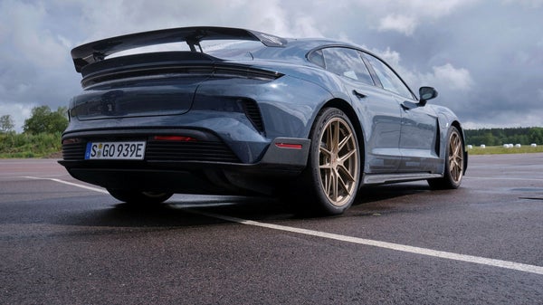 Porsche räknar med tullkostnader på 300 miljoner euro​​