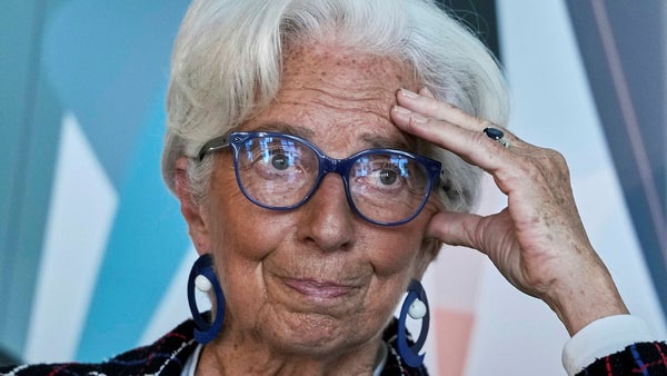 ECB: Hoten mot den finansiella stabiliteten ökar​​