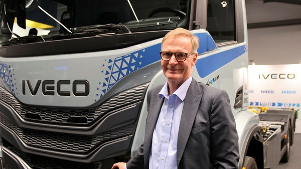 Uppgifter: Familjen Agnelli överväger att sälja Iveco​​