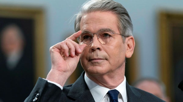 USA:s finansminister antyder flera handelsavtal inom 48 timmar​​