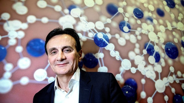 Uppgifter: Astra Zenecas vd vill flytta aktien till USA​​