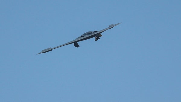 Amerikanska försvarsjätten höjer vinstprognos​​