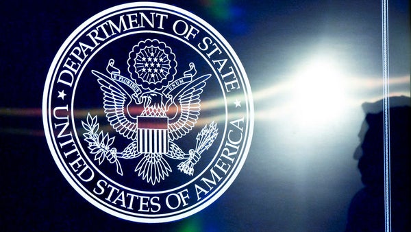 Över 1.300 sparkas från USA:s utrikesdepartement