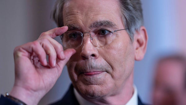 Bessent väljer att inte titta på inflationssiffran​​