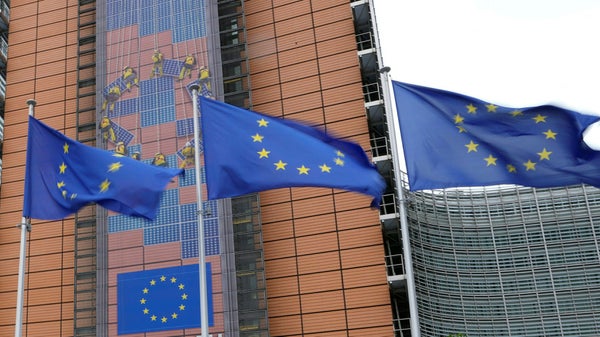 Uppgifter: EU förbereder lista på tullar för USA-tjänster​​