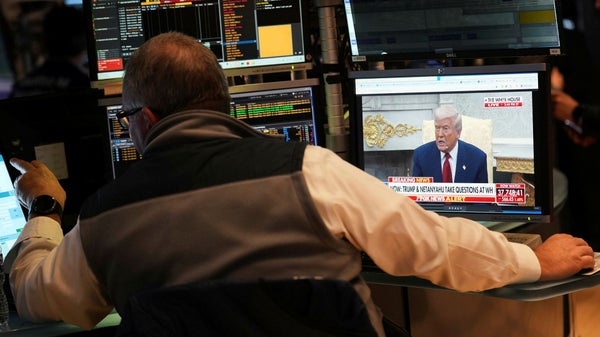 Wall Street tyngdes av Trumps tullutspel – Uber mot strömmen​​