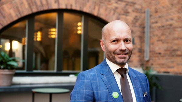 Billeruds vd miljonköper aktier i rapportraset​​