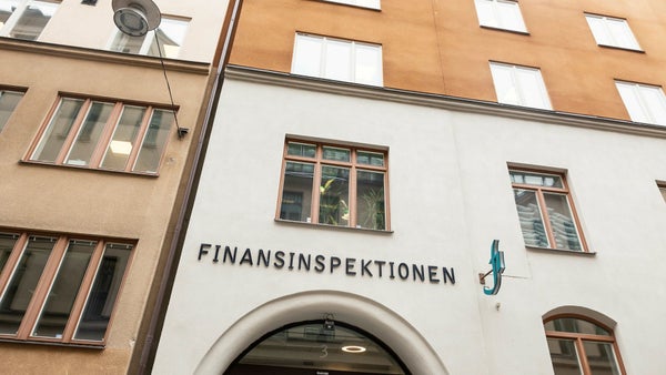 FI sätter stopp för Spotlight Groups försäljning​​