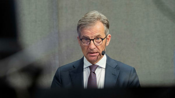 Marknaden: Augustisänkningen dröjer till i höst​​
