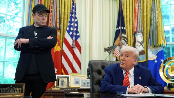 Trump om Musks parti: “Löjligt”​​
