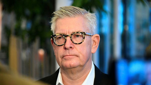 Fallet tilltar för Ericsson efter Wall Street-öppning​​